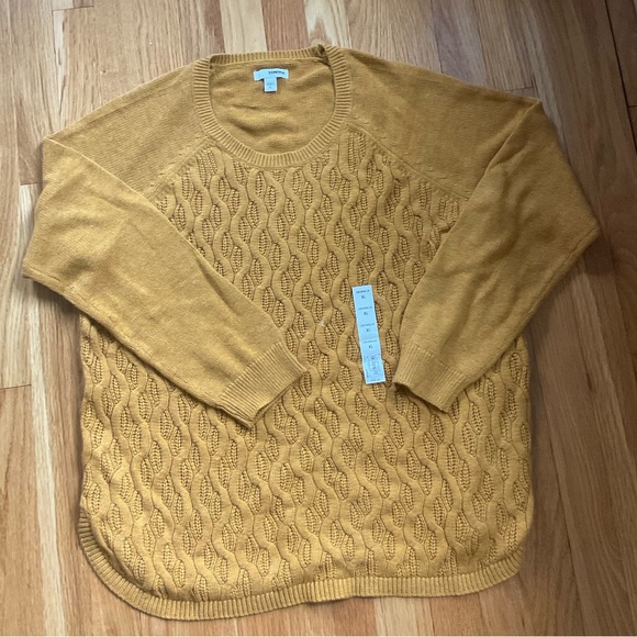 ๐ผ Butterscotch Cable Knit Sweater ๐ผ - Picture 1 of 13